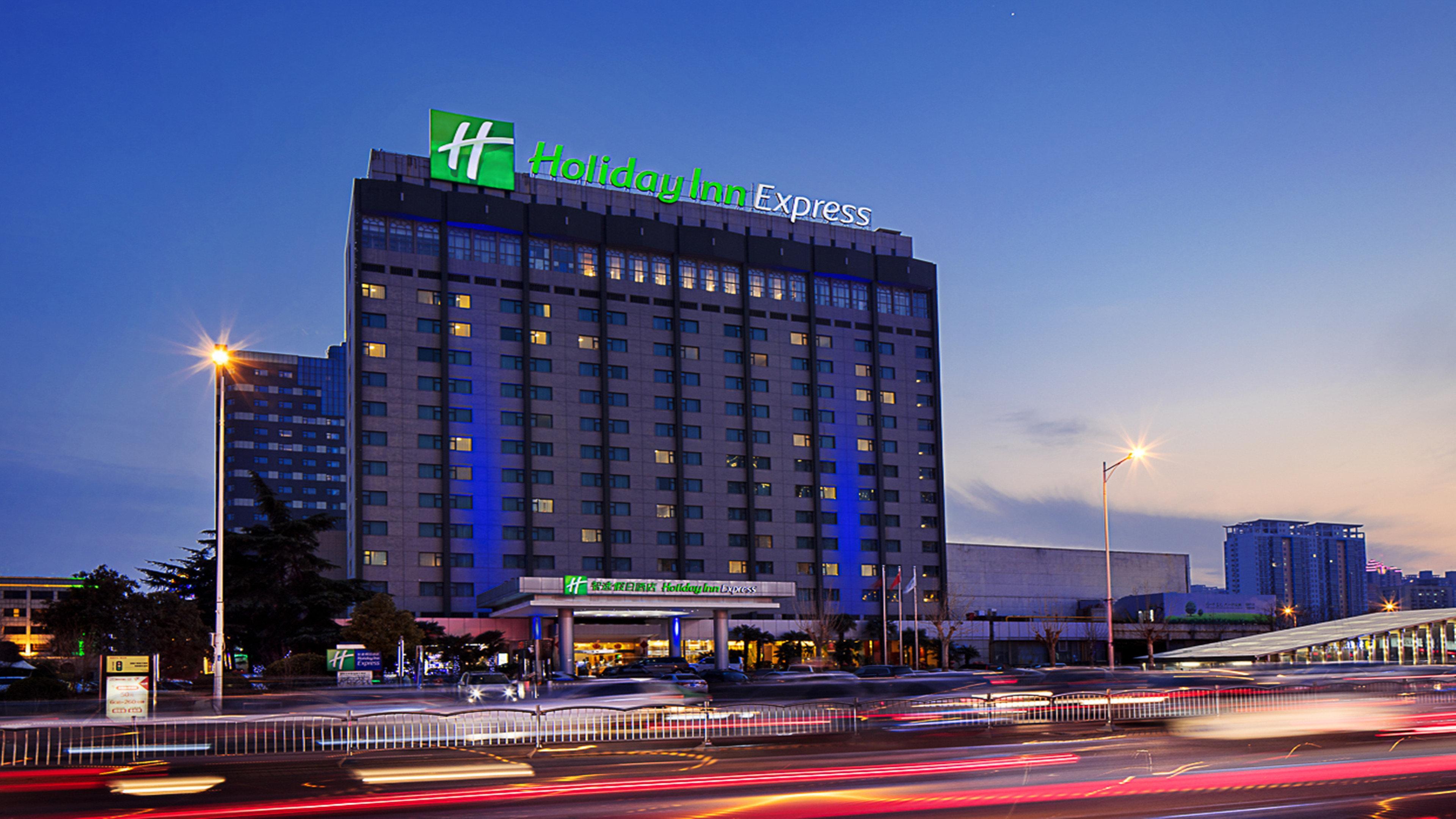 Holiday Inn Express Zhengzhou Zhongzhou, An Ihg Hotel Eksteriør bilde